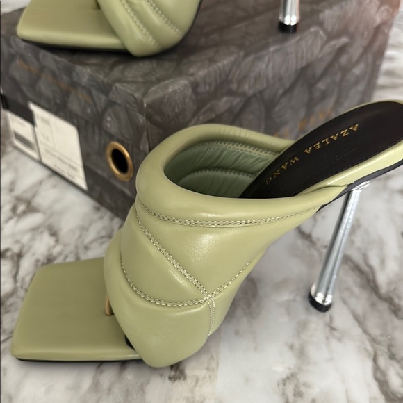 Azalea Wang Posh Khaki Hit the City Sandles Sz 7.5- Viral New Heels retails 109$ - Picture 8 of 17